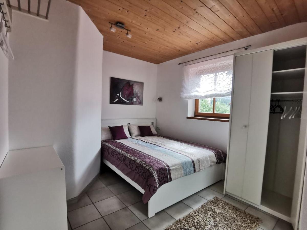 Ferienappartement Stutz Neukirchen am Teisenberg Exterior foto